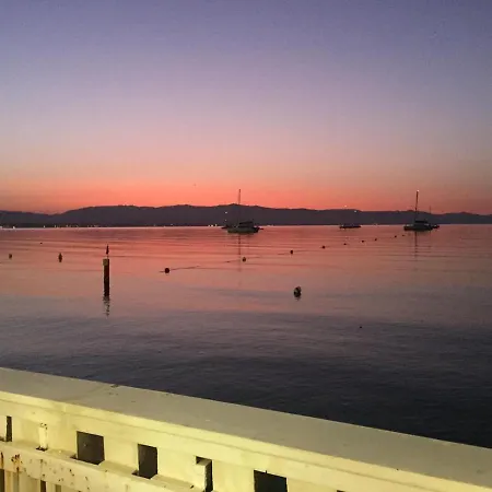 La Casetta Al Poetto B&B 칼리아리